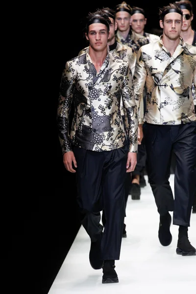 Look 62